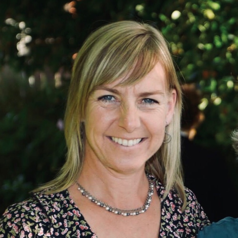 Meet your Posher, Suzanne
